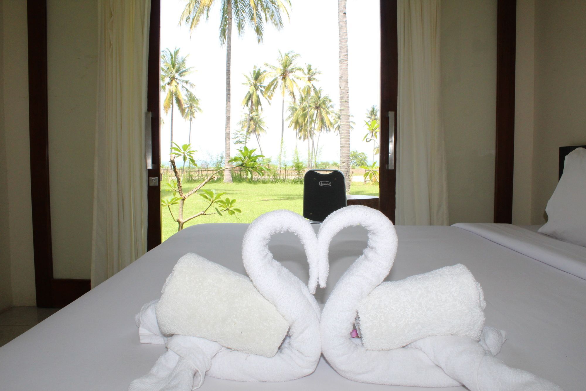 Gondang Beach Hotel Gili Trawangan Bagian luar foto